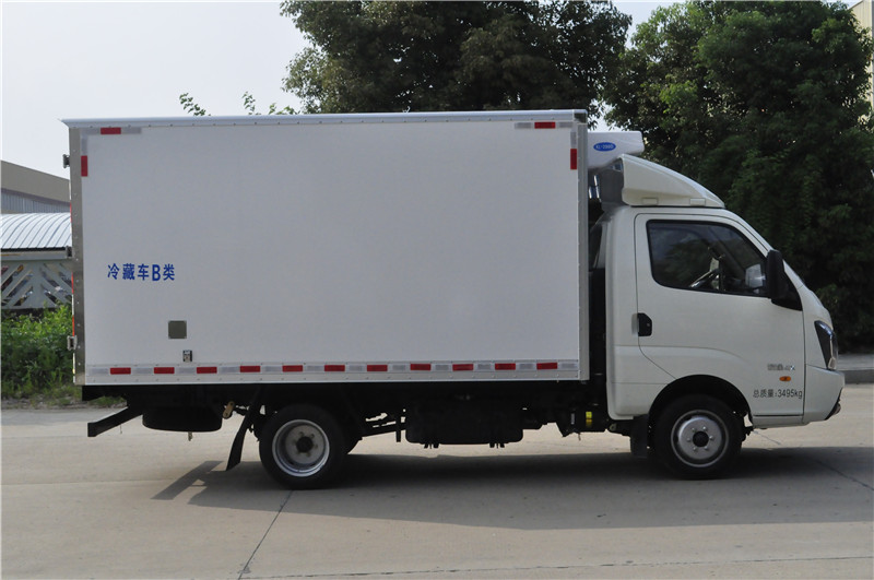 奧馳3.1米冷藏車(chē)