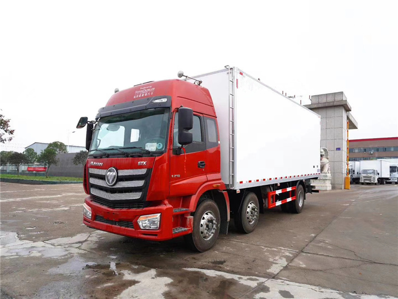 福田歐曼ETX(高頂雙臥)小三軸冷藏車