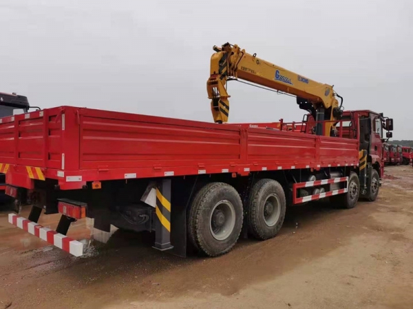 陜汽德龍前四后八 隨車吊