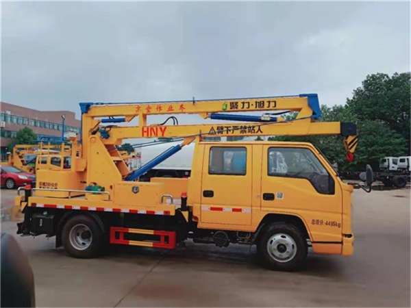 江鈴12米高空作業(yè)車(chē)